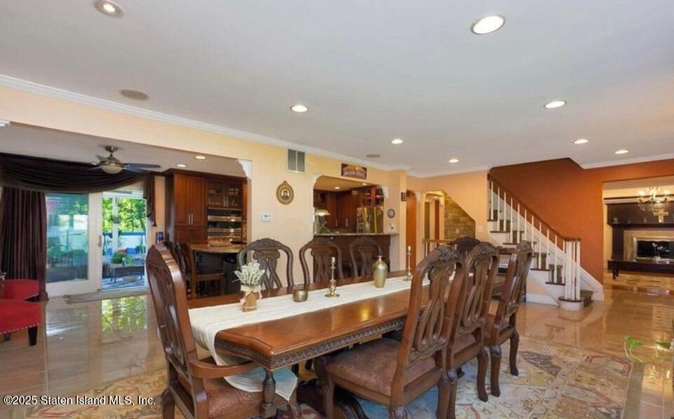 160 Rathbun Avenue Staten Island, NY 10312 - Photo 5 of 37 a dining room with furniture and window