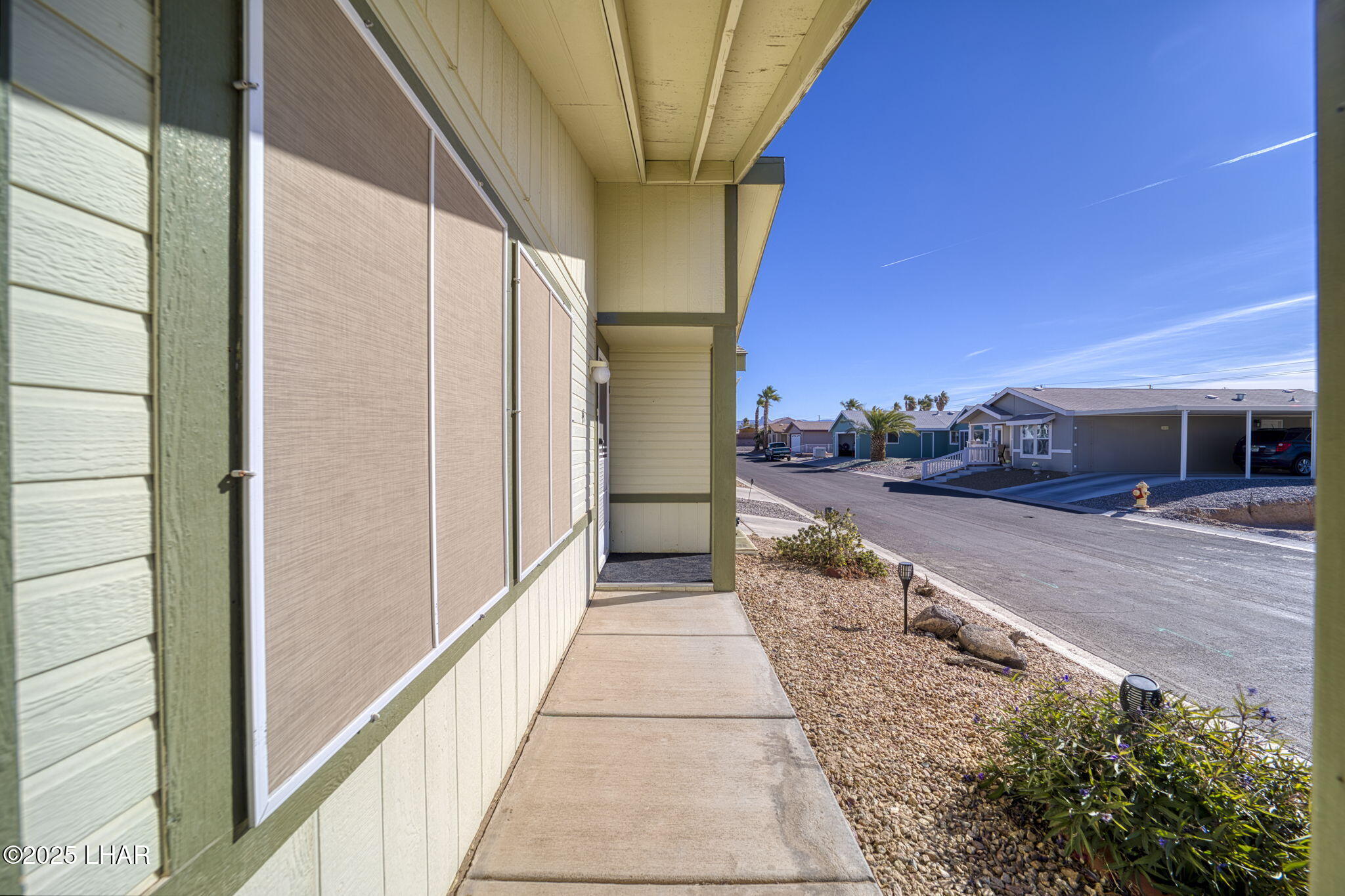1545 East El Rodeo Road, Unit 44 Fort Mohave, AZ 86426 - Photo 4 of 38 44-web-or-mls-1545 El Rodeo 44-42