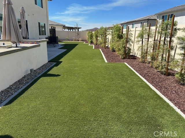 34294 Coconut Circle Winchester, CA 92596 - Photo 11 of 17 a view of a house with swimming pool