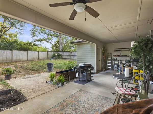 $339,900 | 3 Oakwood Glen Drive, Clinton, MS 39056