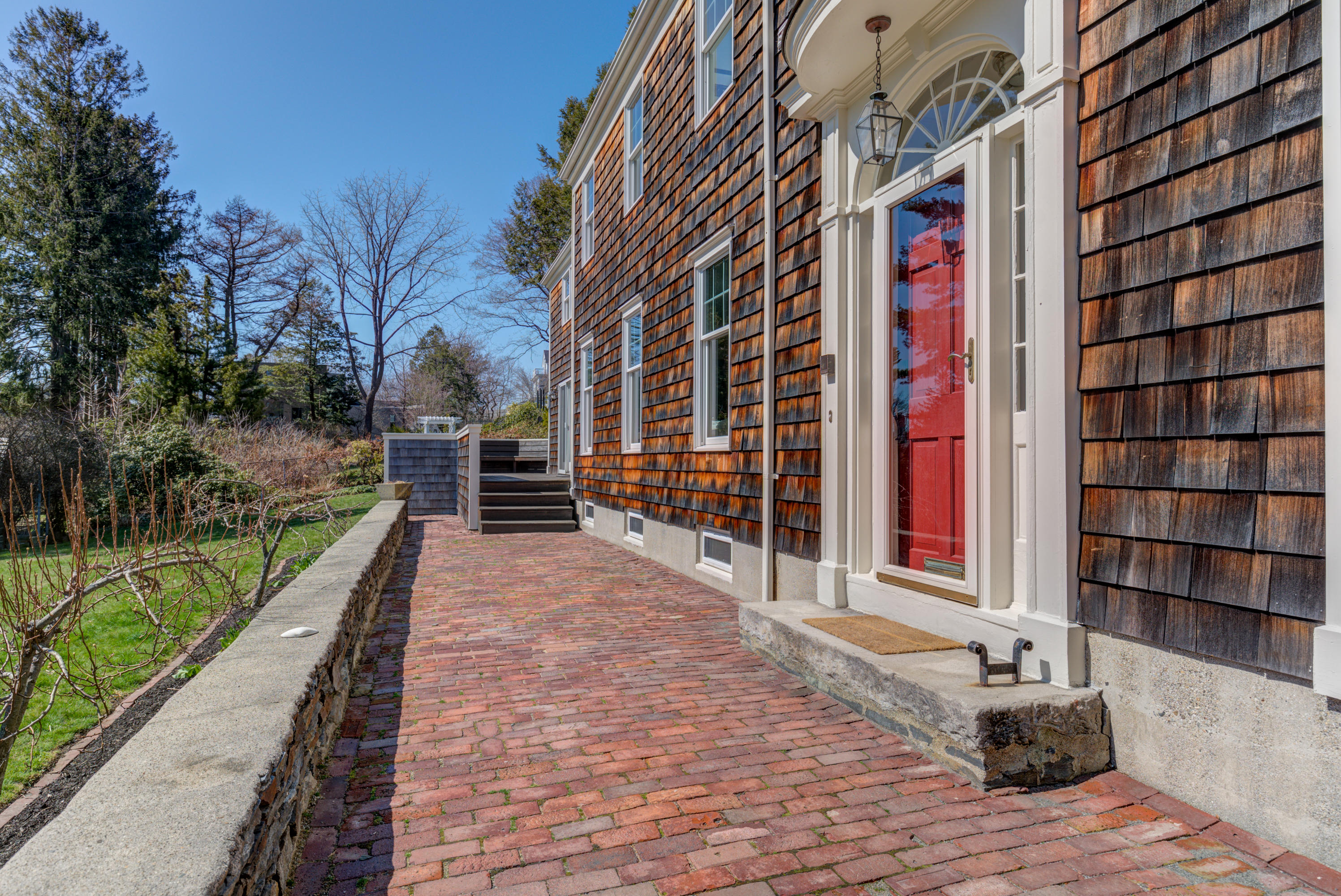 40-44 Ledge Road South Portland, ME 04106 - Photo 9 of 48 Pic#-8