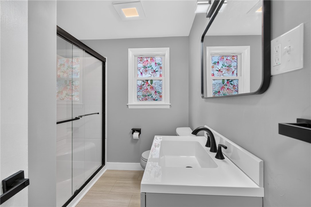 59 Graybar Road Warwick, RI 02888 - Photo 13 of 28 Gallery Image 13