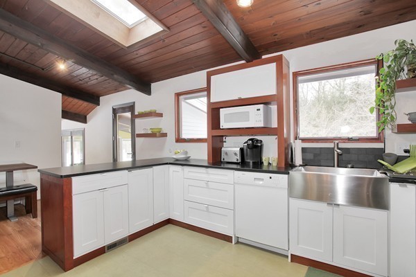 355 Sudbury Road Stow, MA 01775 - Photo 7 of 19