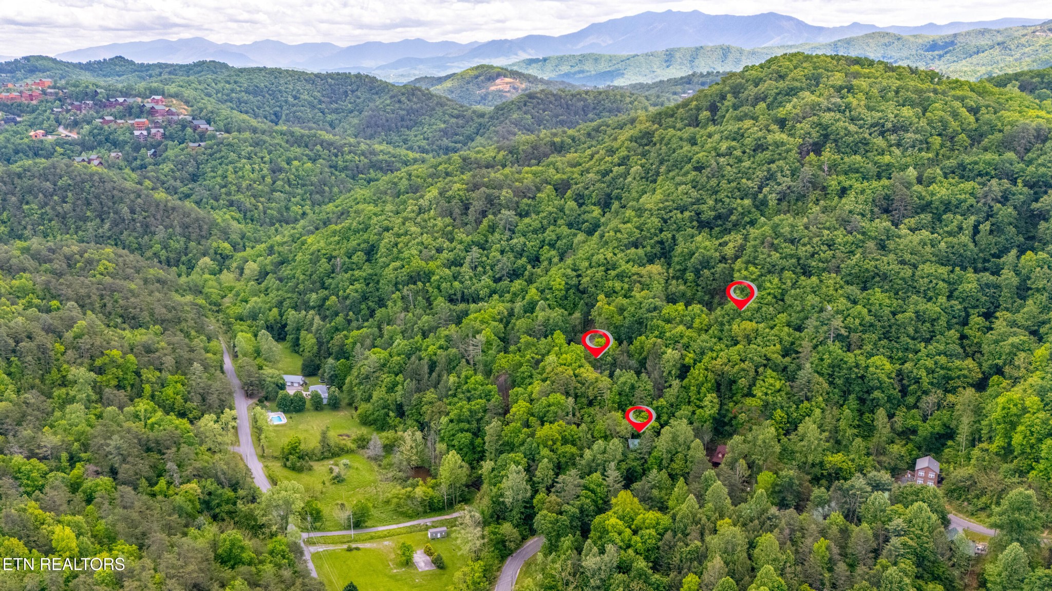 3272 Lost Branch Road Sevierville, TN 37862 - Photo 1 of 40 Gallery Image 1