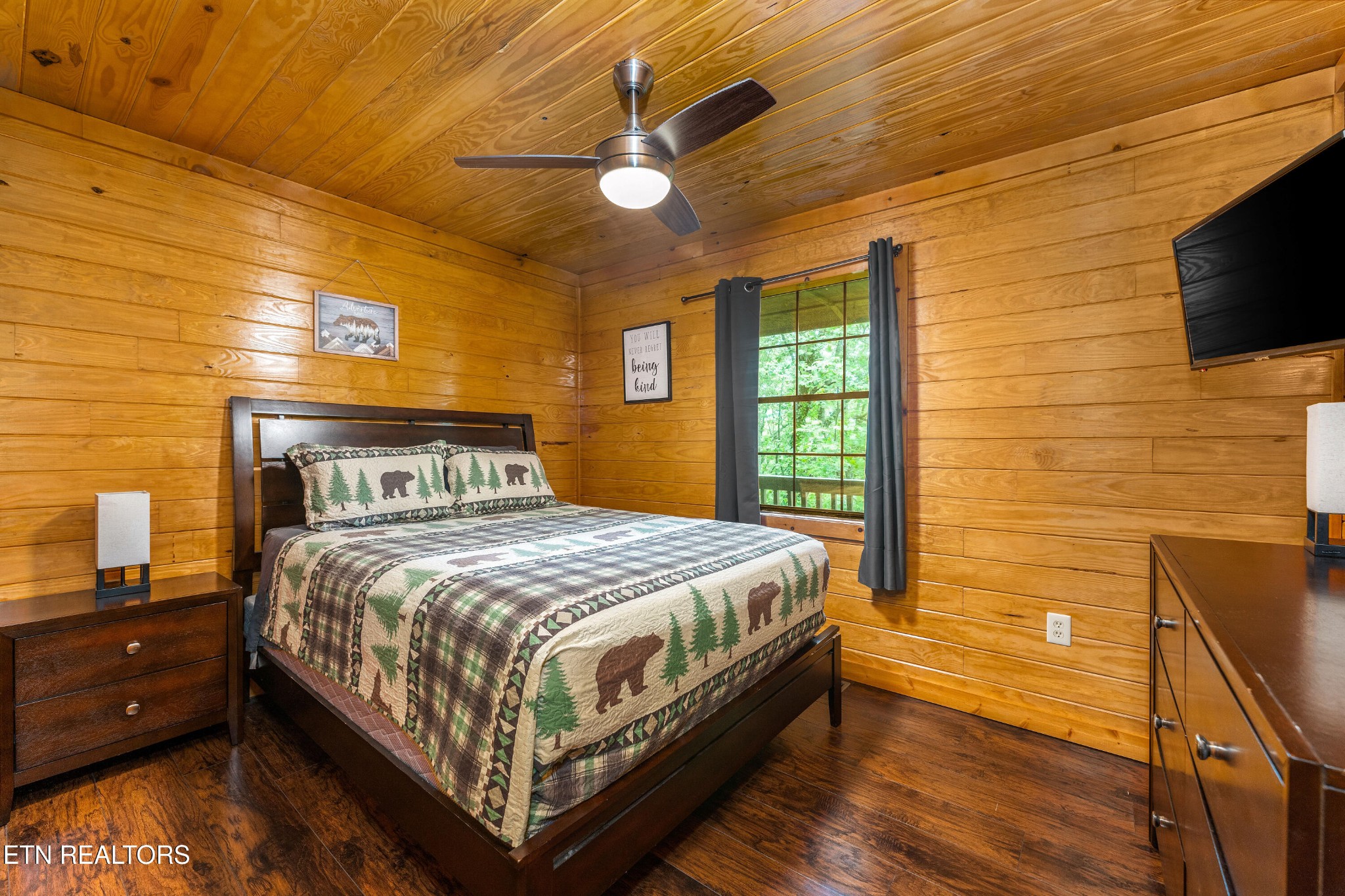 3272 Lost Branch Road Sevierville, TN 37862 - Photo 30 of 40 Gallery Image 30