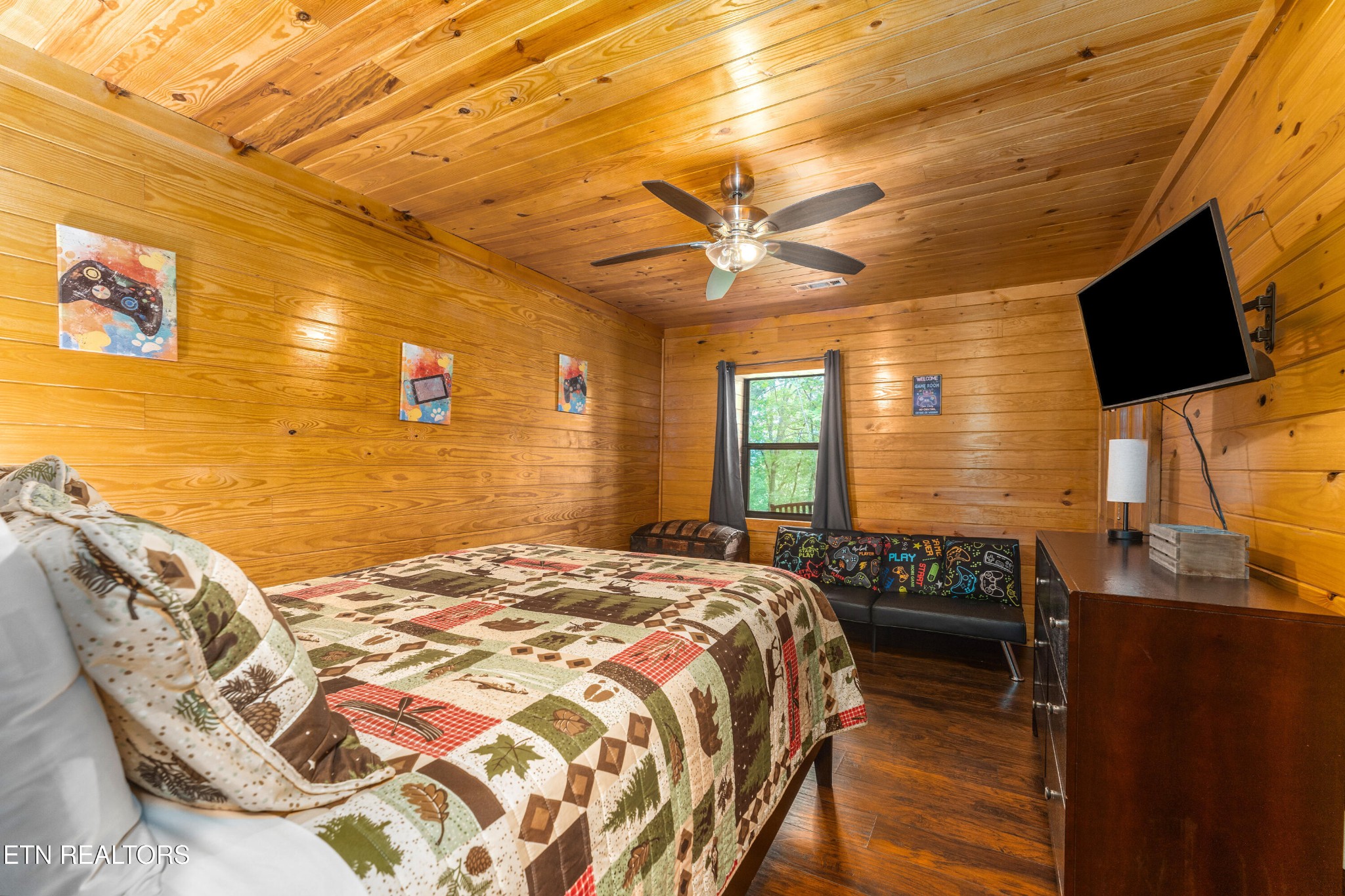 3272 Lost Branch Road Sevierville, TN 37862 - Photo 31 of 40 Gallery Image 31