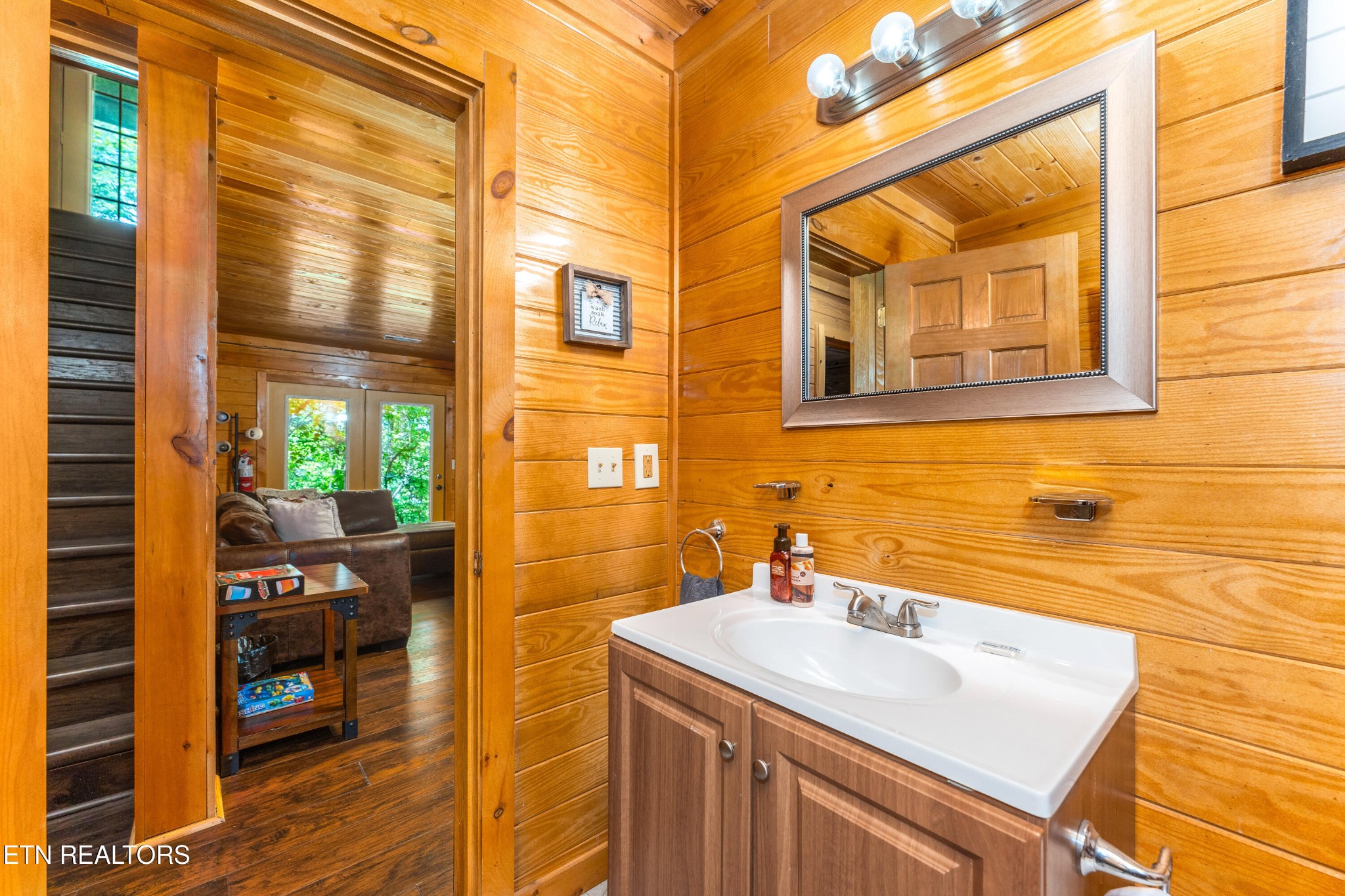 3272 Lost Branch Road Sevierville, TN 37862 - Photo 34 of 40 Gallery Image 34
