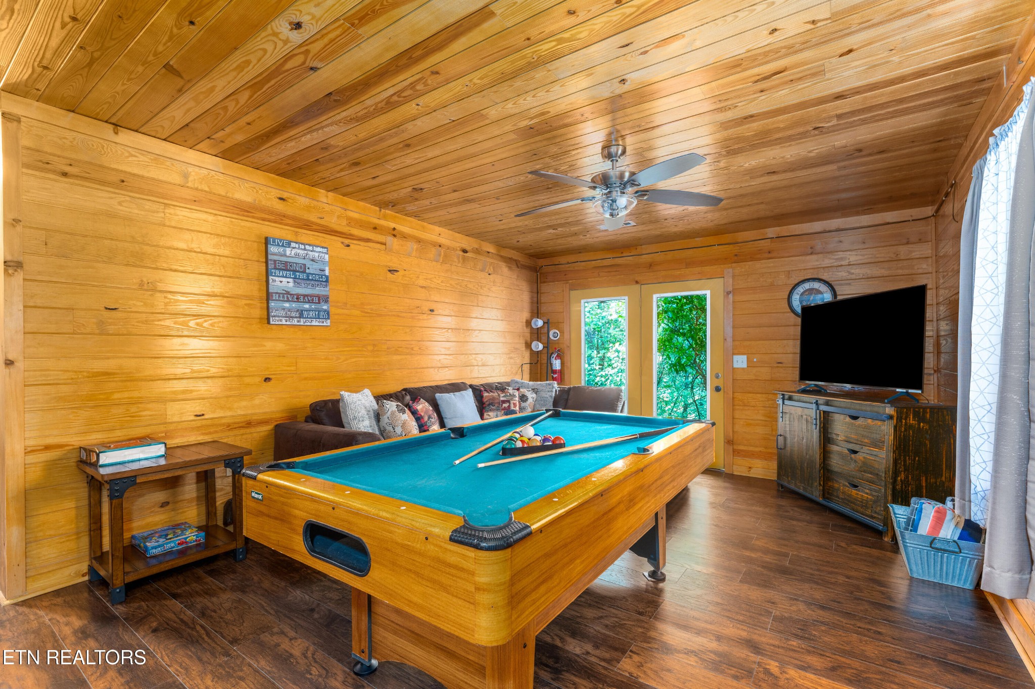 3272 Lost Branch Road Sevierville, TN 37862 - Photo 35 of 40 Gallery Image 35