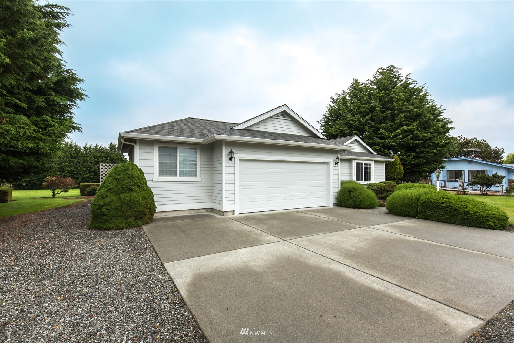 601 East Anderson Road Sequim, WA 98382 - Photo 3 of 37 a view of a house with a yard
