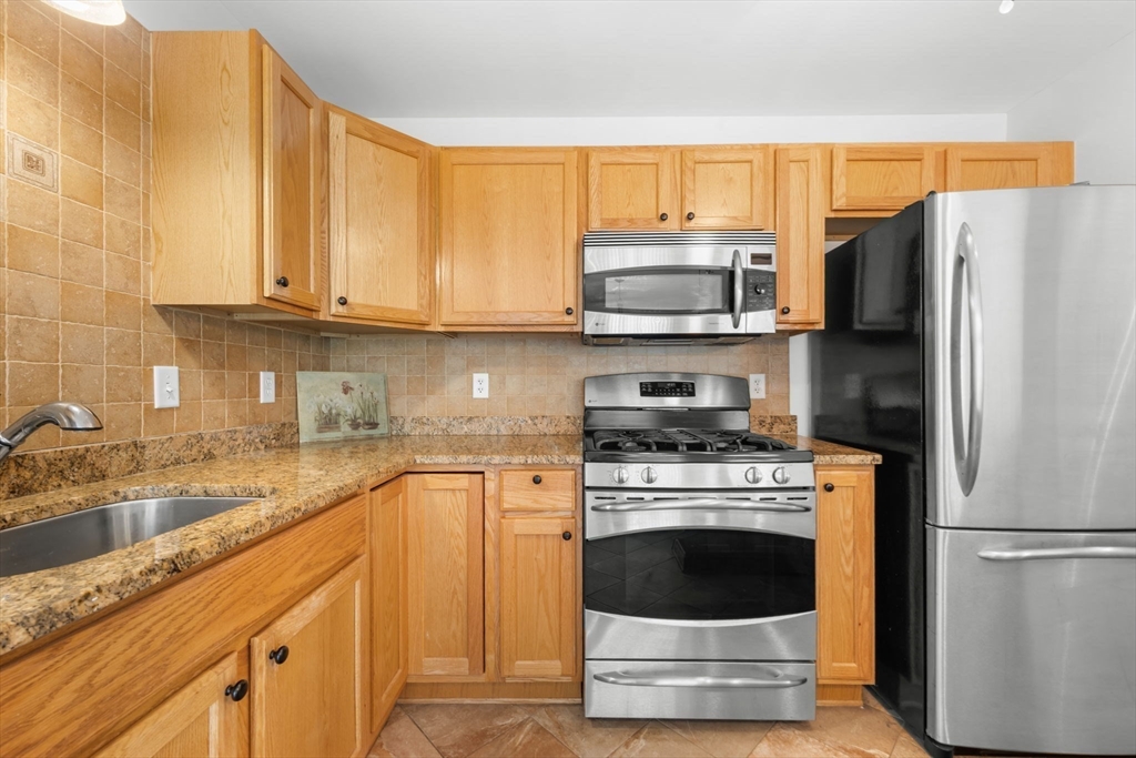 2 Veterans Way, Unit 2 Merrimac, MA 01860 - Photo 7 of 25