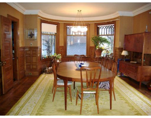 93 Dean Road Brookline, MA 02445 - Photo 3 of 6
