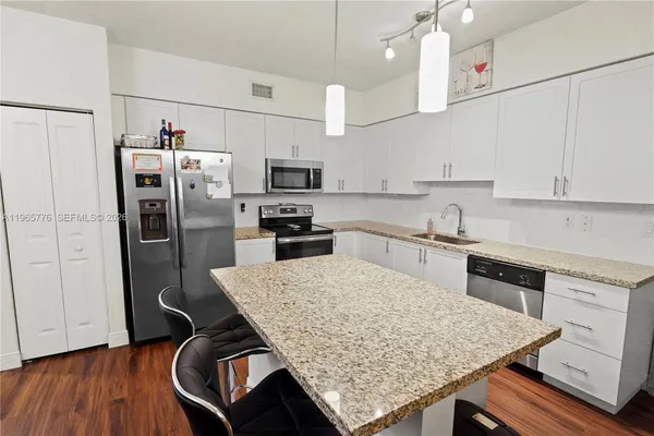 $1,400 | Miramar, Miramar, FL 33025