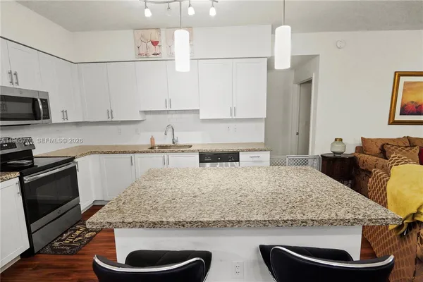 $1,400 | Miramar, Miramar, FL 33025