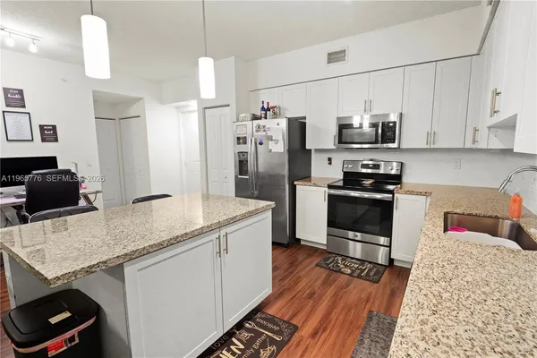 $1,400 | Miramar, Miramar, FL 33025