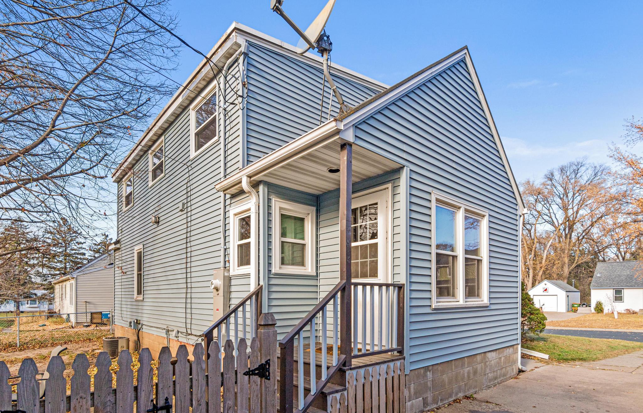 2466 Clearview Avenue Mounds View, MN 55112 - Photo 33 of 40