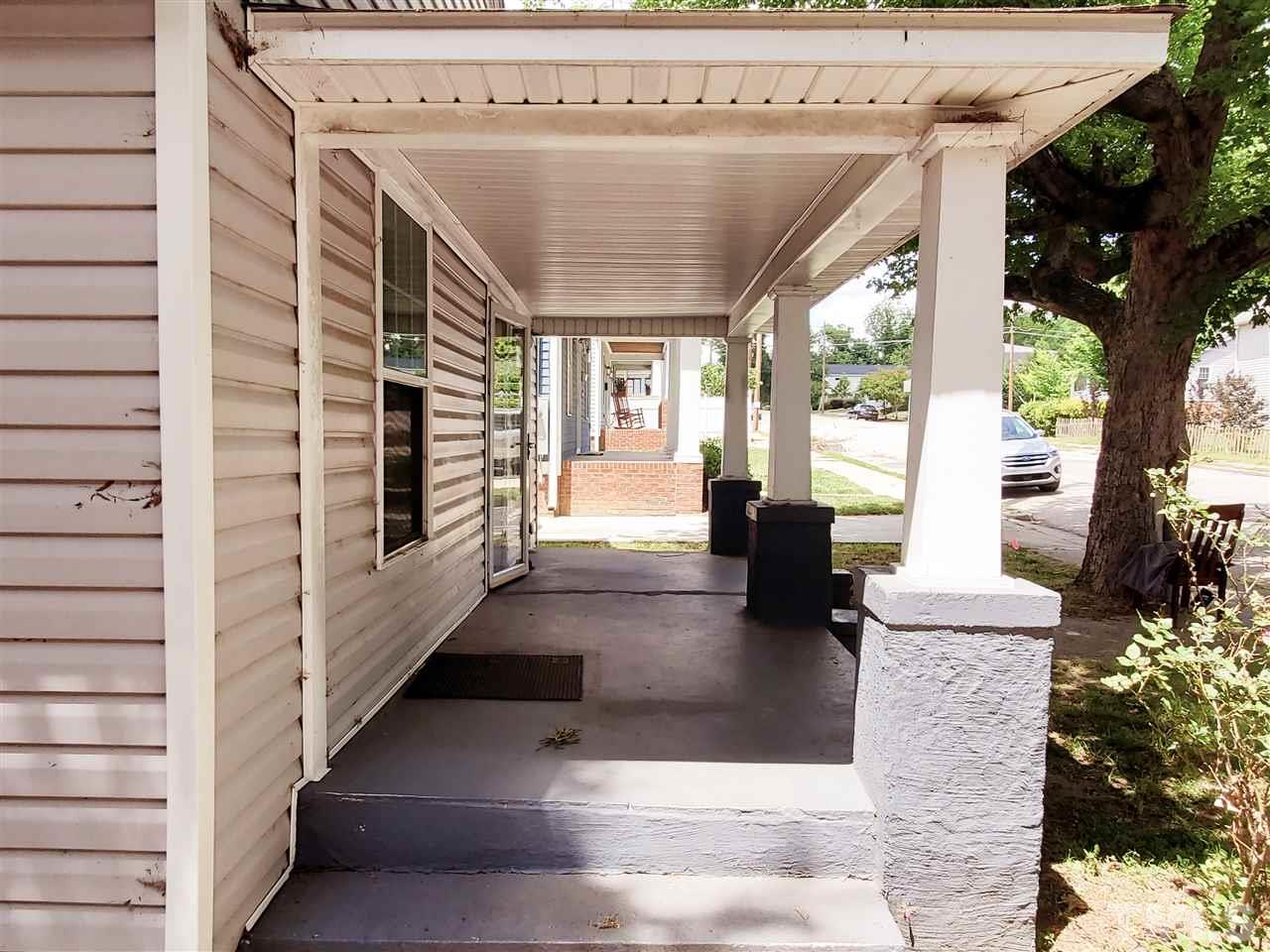 812 South East Street Raleigh, NC 27601 - Photo 4 of 13