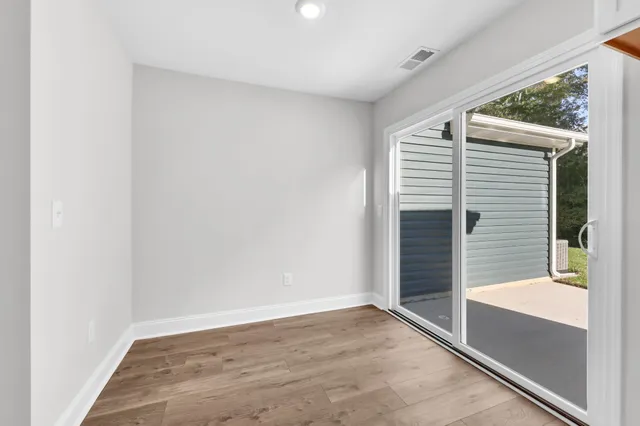 $215,900 | 129 Quarry Point Drive, Unit C129, Clarksville, TN 37043