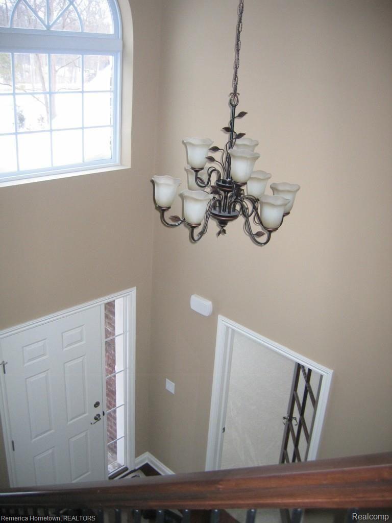 4582 Clifford Road Brighton, MI 48116 - Photo 2 of 34 2.jpg
