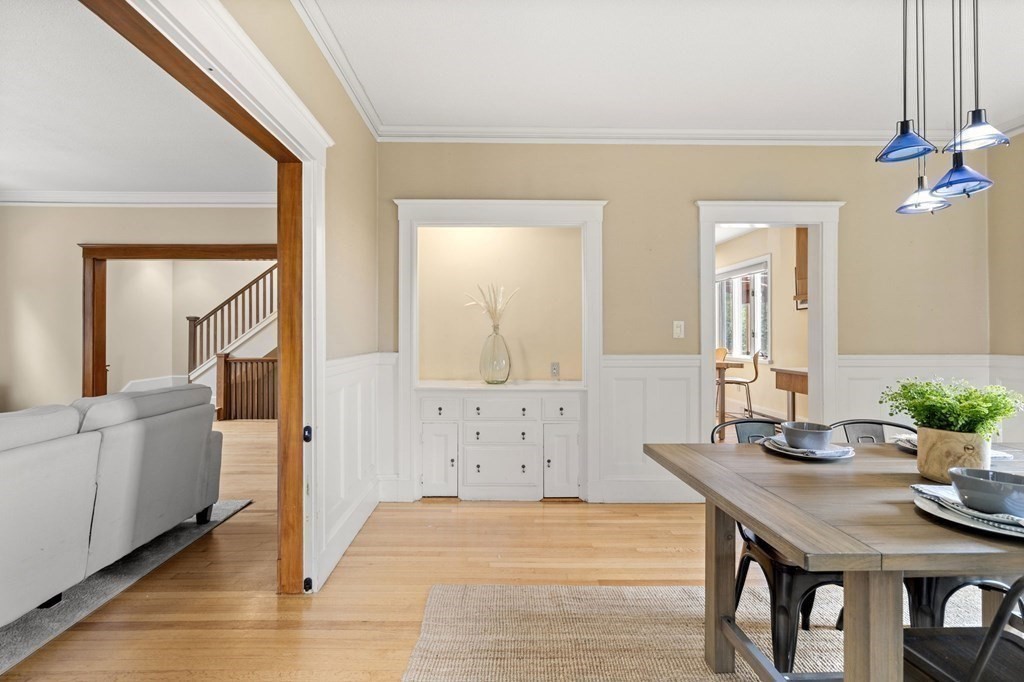 46 Gardner Road, Unit 2 Brookline, MA 02445 - Photo 10 of 38 a living room with furniture and wooden floor