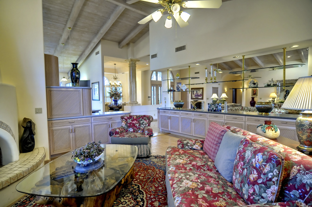6230 East Horseshoe Road Paradise Valley, AZ 85253 - Photo 14 of 26 FAMILY ROOM