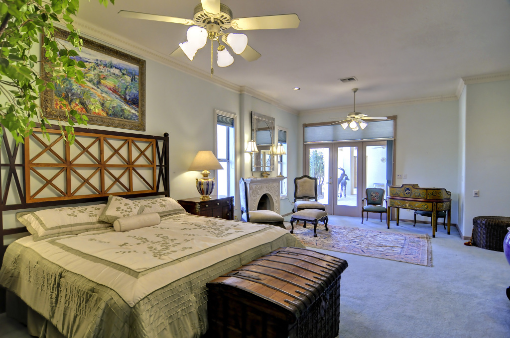 6230 East Horseshoe Road Paradise Valley, AZ 85253 - Photo 16 of 26 MASTER BEDROOM