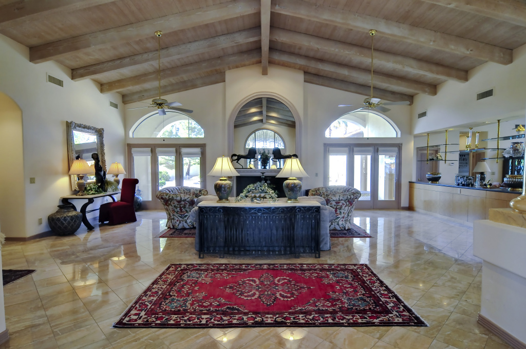 6230 East Horseshoe Road Paradise Valley, AZ 85253 - Photo 4 of 26 GREAT ROOM