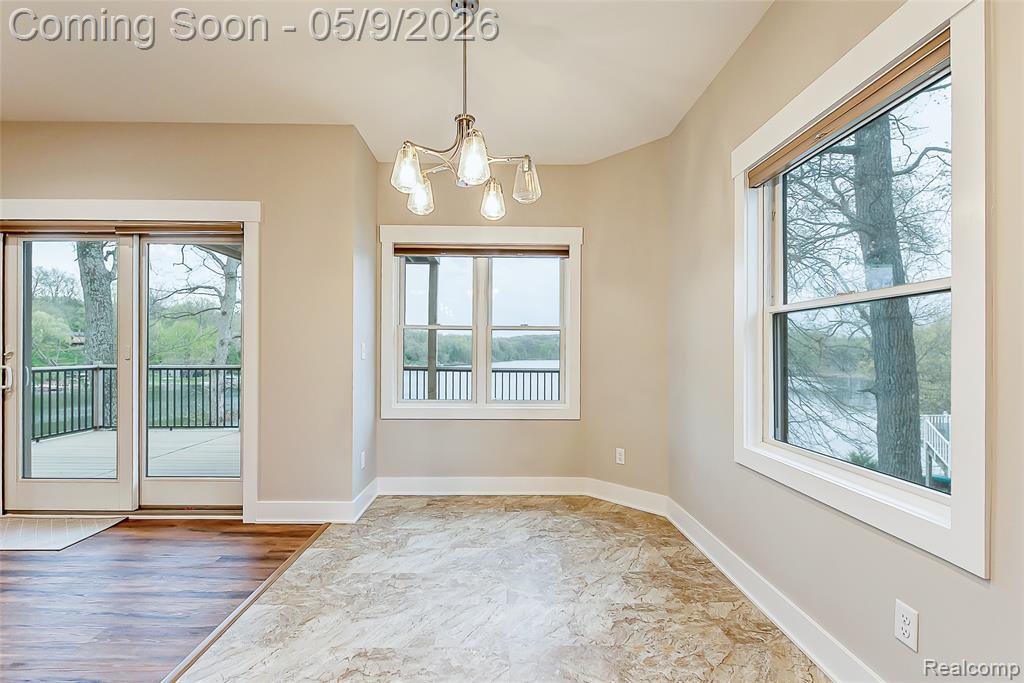 608 Island Lake Road Chelsea, MI 48118 - Photo 10 of 60