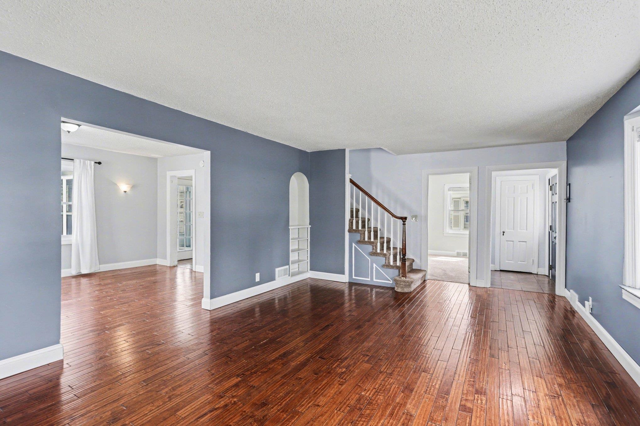 310 Green Avenue Bay City, MI 48708 - Photo 5 of 19