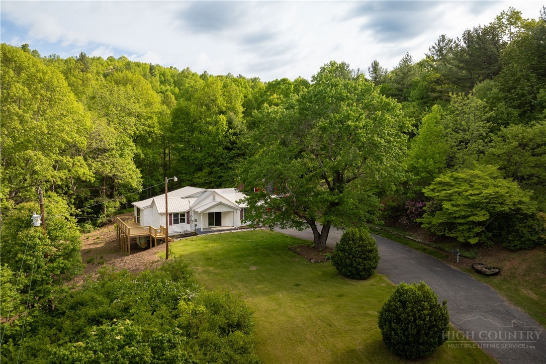 466 Stony Fork Road Deep Gap, NC 28618 - Photo 2 of 49