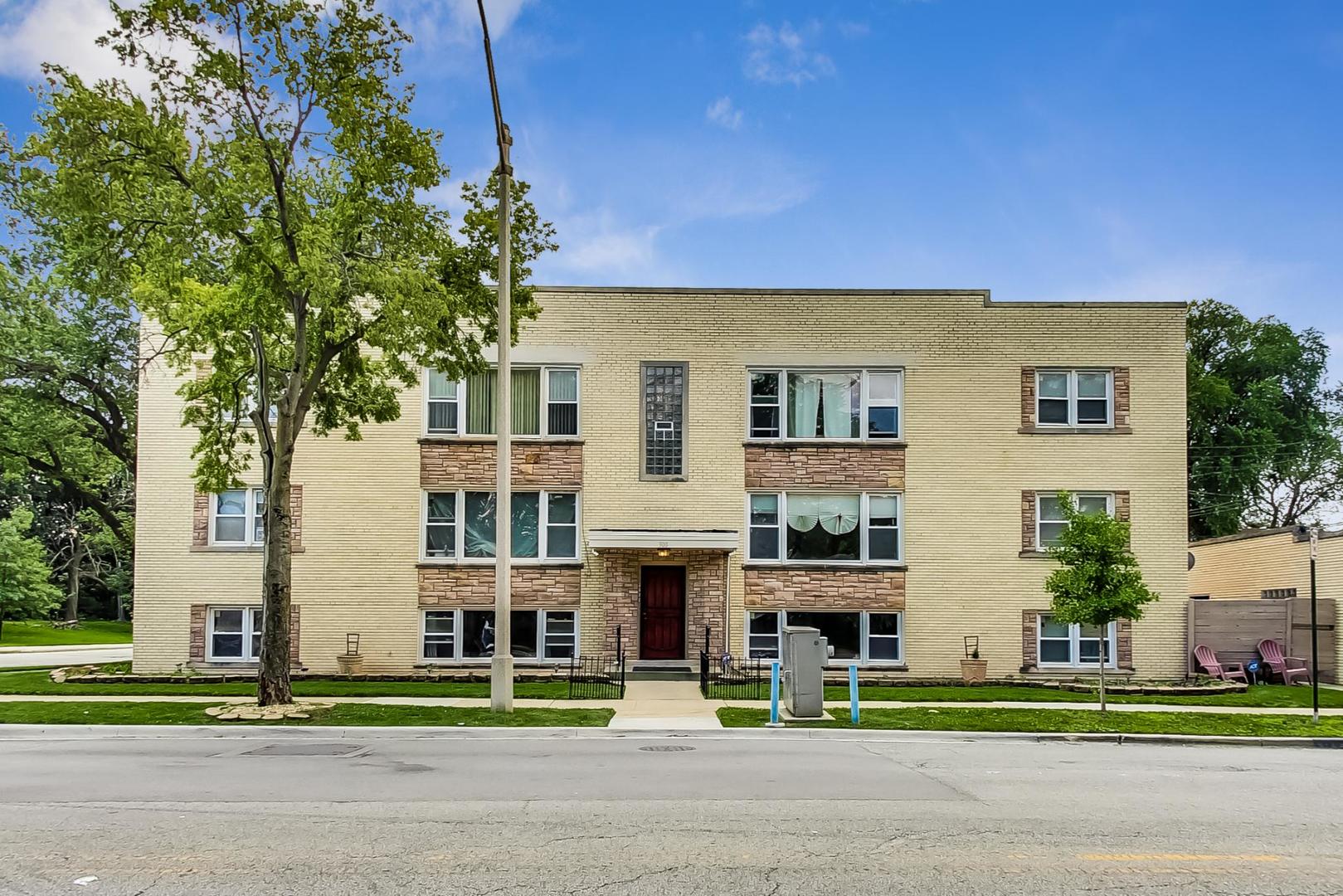 300 South Austin Blvd  
