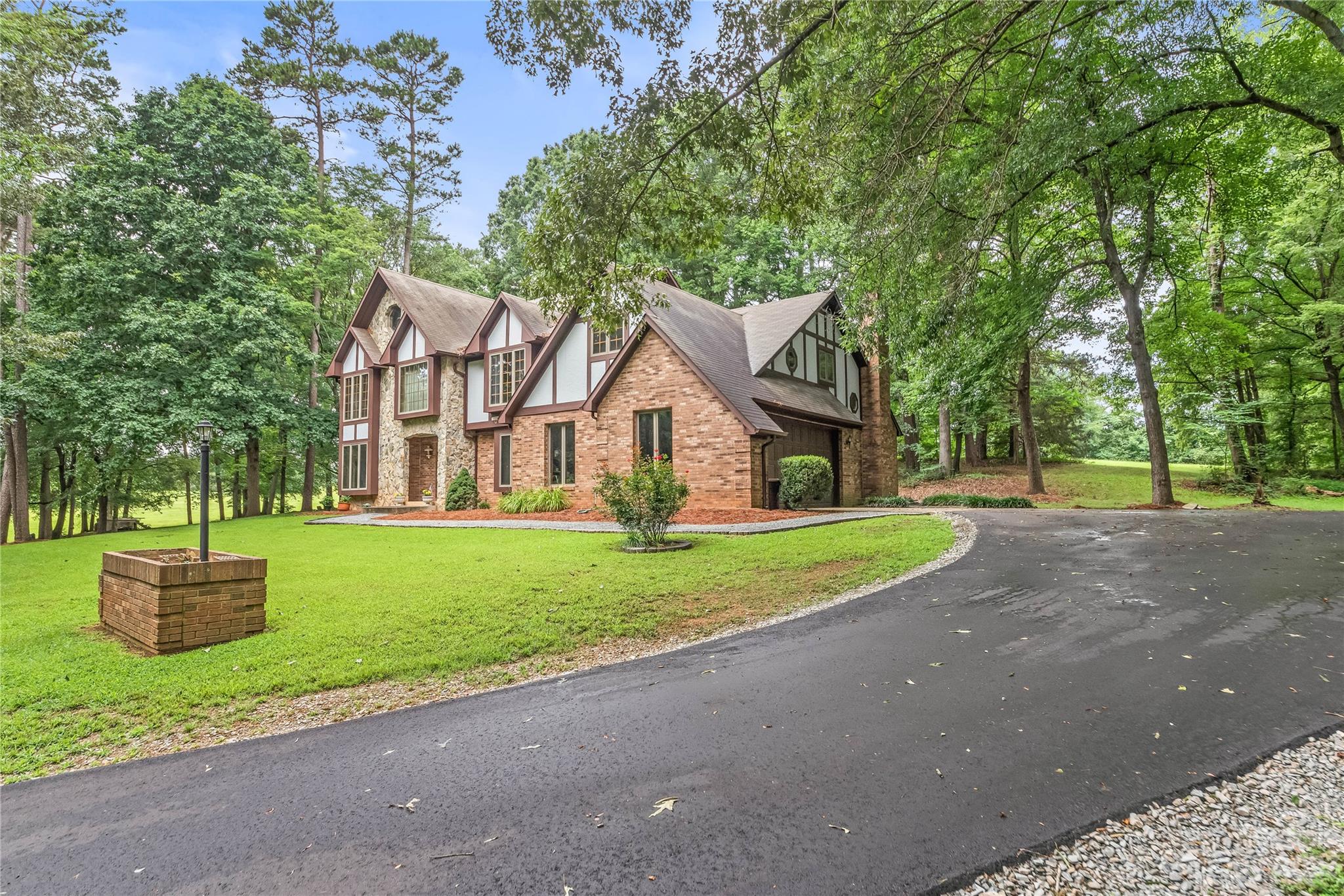 4402 East Lawyers Road Monroe, NC 28110 - Photo 7 of 47 Gallery Image 7