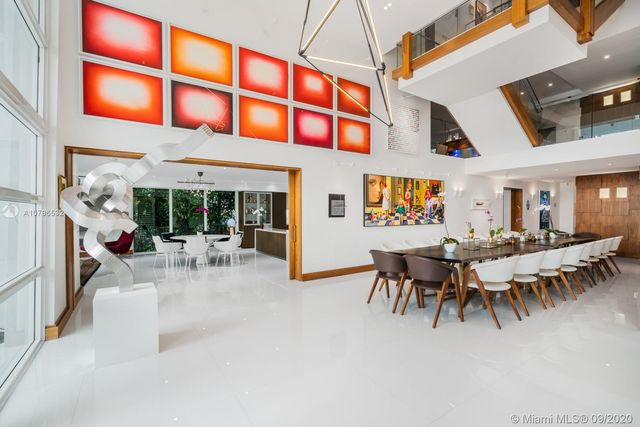 $8,118,700 | 429 Centre Island, Golden Beach, FL 33160