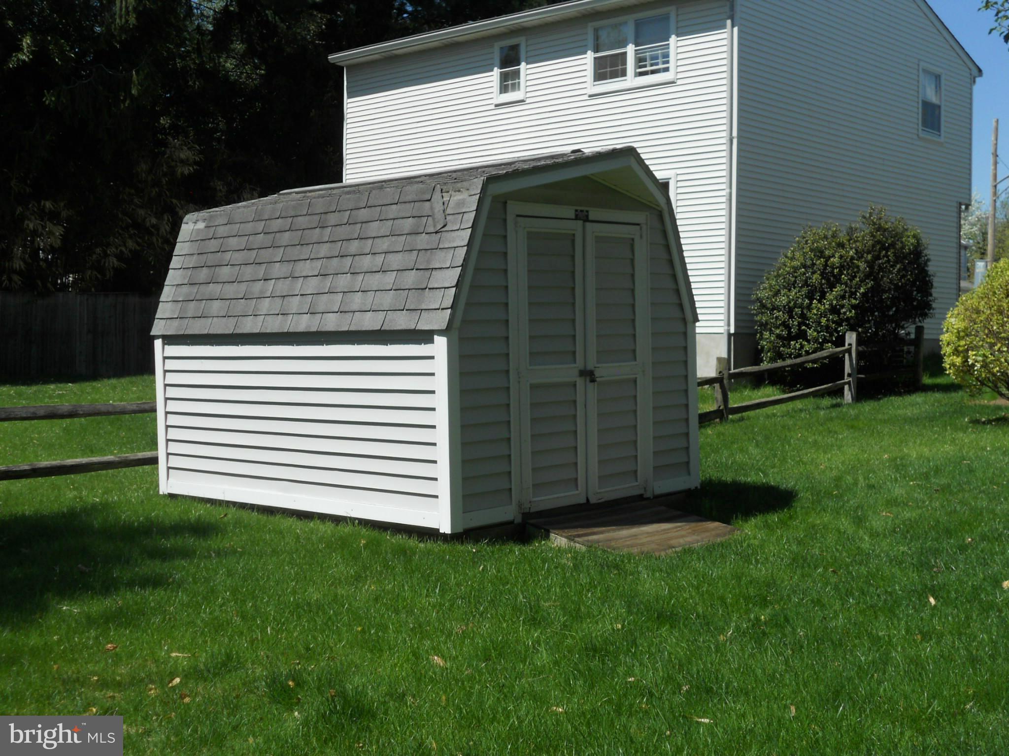 537 Dunkirk Road Baltimore, MD 21212 - Photo 22 of 22 Exterior (Rear)