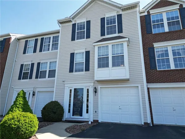 $190,000 | 34 Links Drive, New Castle, PA 16101