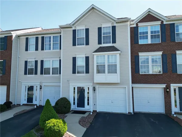 $190,000 | 34 Links Drive, New Castle, PA 16101
