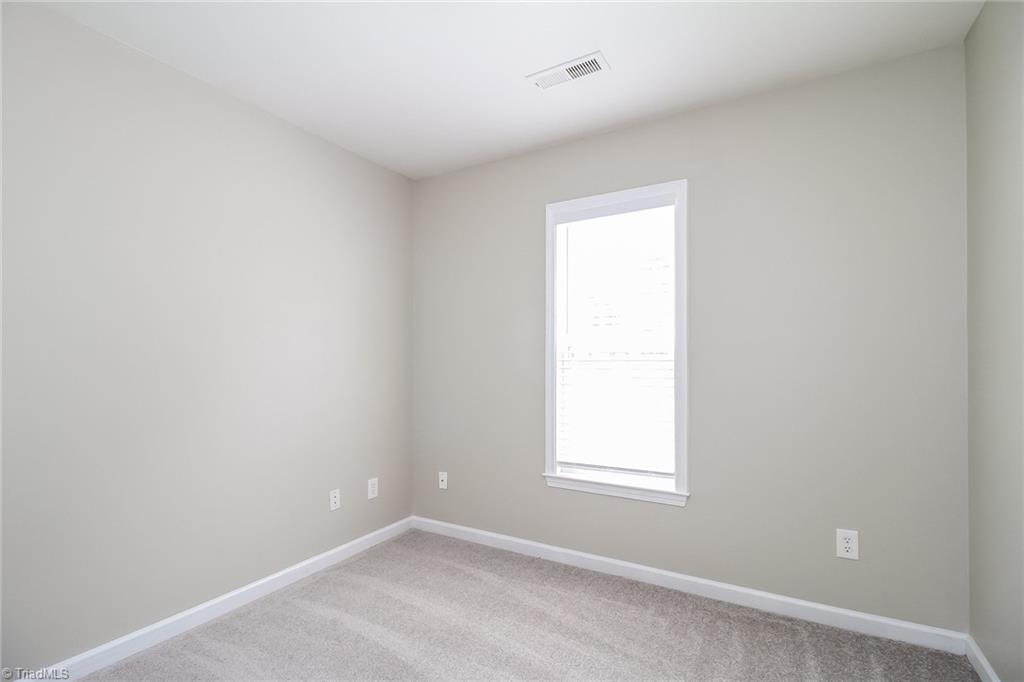 3821 Eagles View Court High Point, NC 27265 - Photo 11 of 16