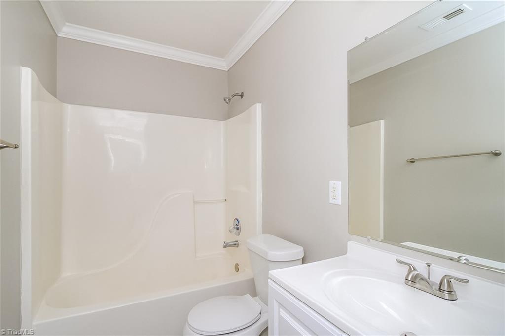 3821 Eagles View Court High Point, NC 27265 - Photo 13 of 16