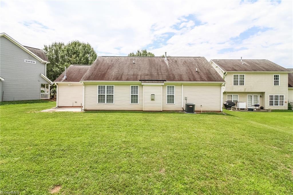 3821 Eagles View Court High Point, NC 27265 - Photo 14 of 16