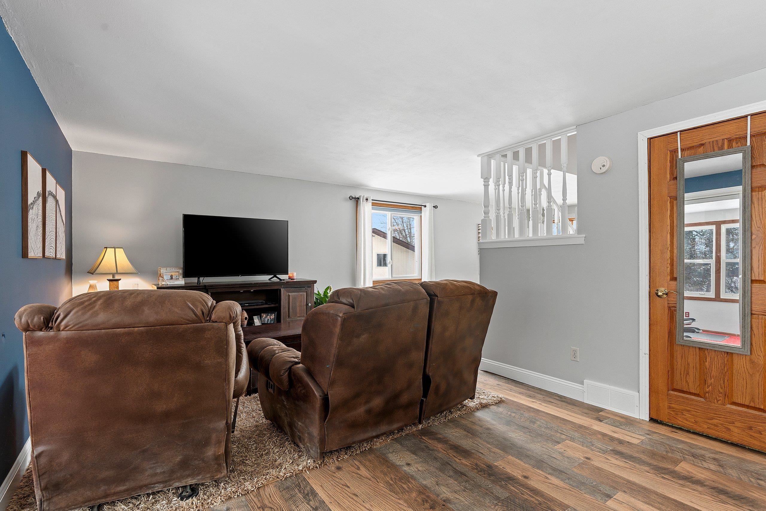 129 West Wallrich Road Cecil, WI 54111 - Photo 20 of 67