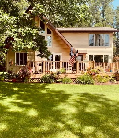 $334,900 | 129 West Wallrich Road, Cecil, WI 54111
