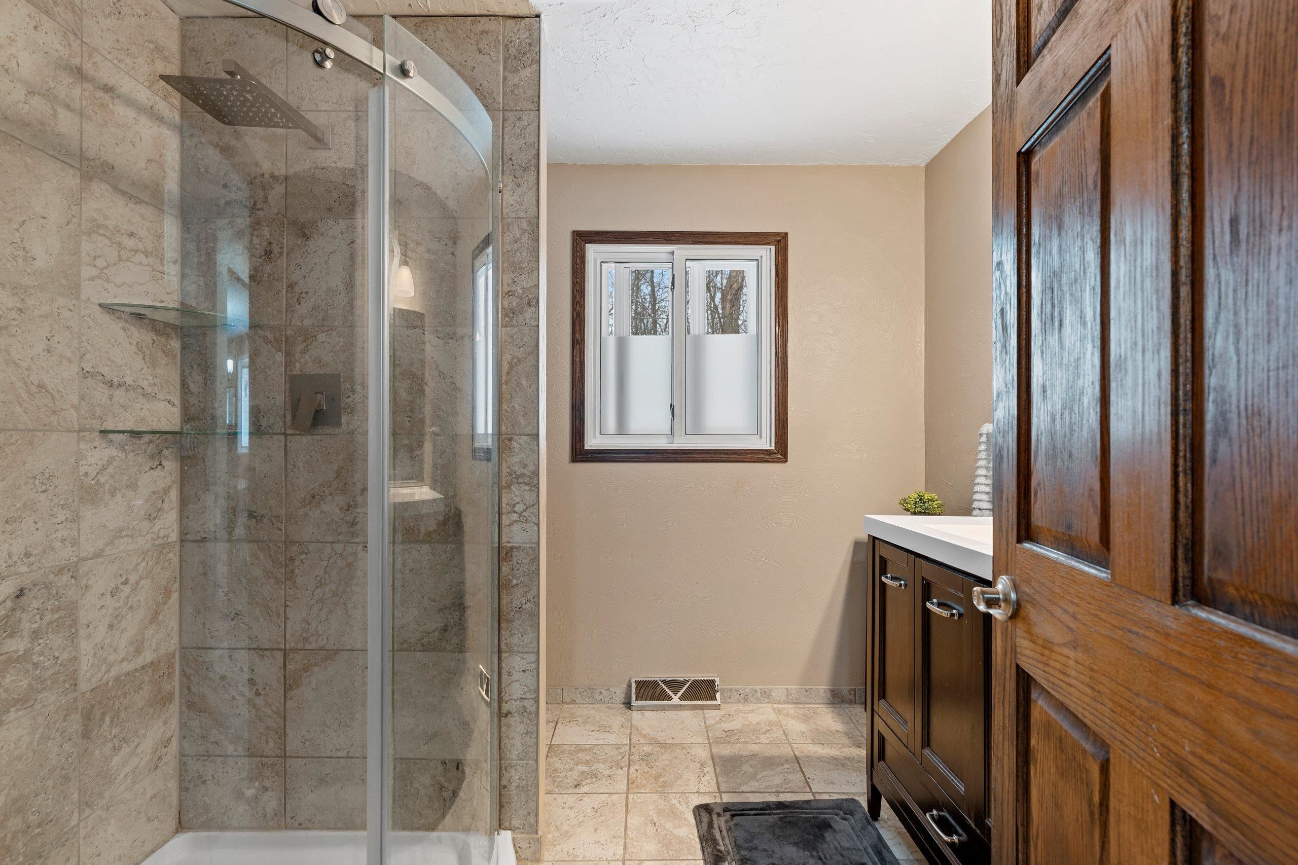 129 West Wallrich Road Cecil, WI 54111 - Photo 29 of 67