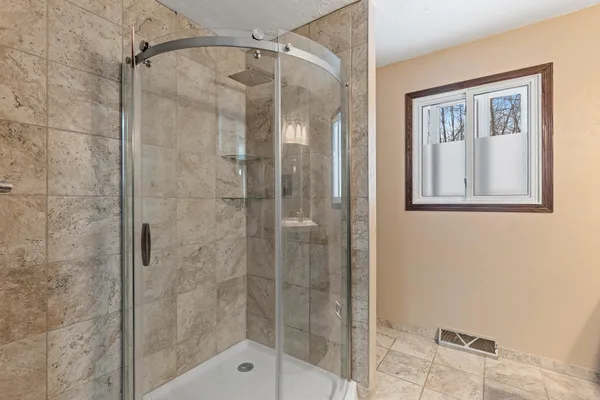 $334,900 | 129 West Wallrich Road, Cecil, WI 54111