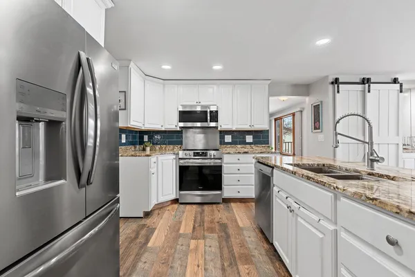 $334,900 | 129 West Wallrich Road, Cecil, WI 54111