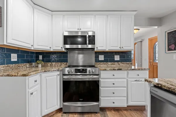 $334,900 | 129 West Wallrich Road, Cecil, WI 54111