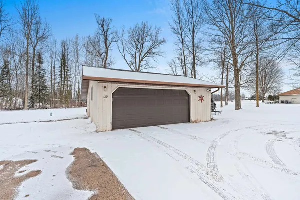 $334,900 | 129 West Wallrich Road, Cecil, WI 54111
