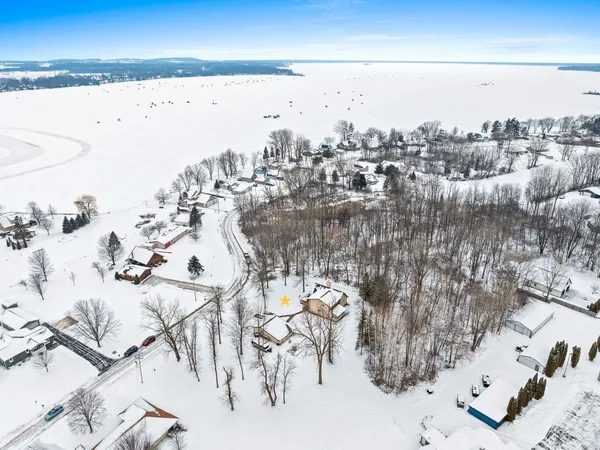 $334,900 | 129 West Wallrich Road, Cecil, WI 54111