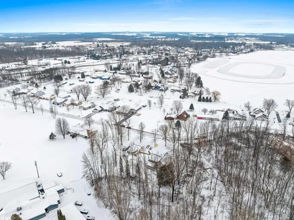 $334,900 | 129 West Wallrich Road, Cecil, WI 54111