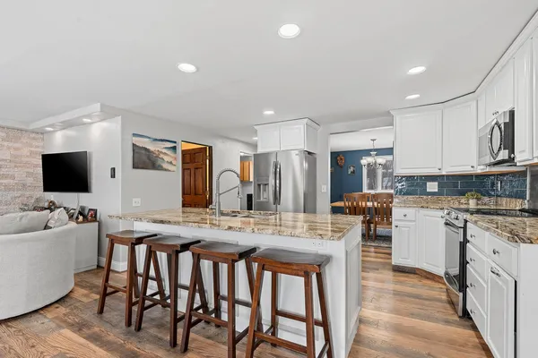 $334,900 | 129 West Wallrich Road, Cecil, WI 54111