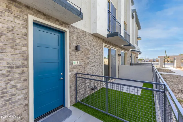 $441,050 | 651 North Ironwood Drive, Unit 15, Apache Junction, AZ 85120