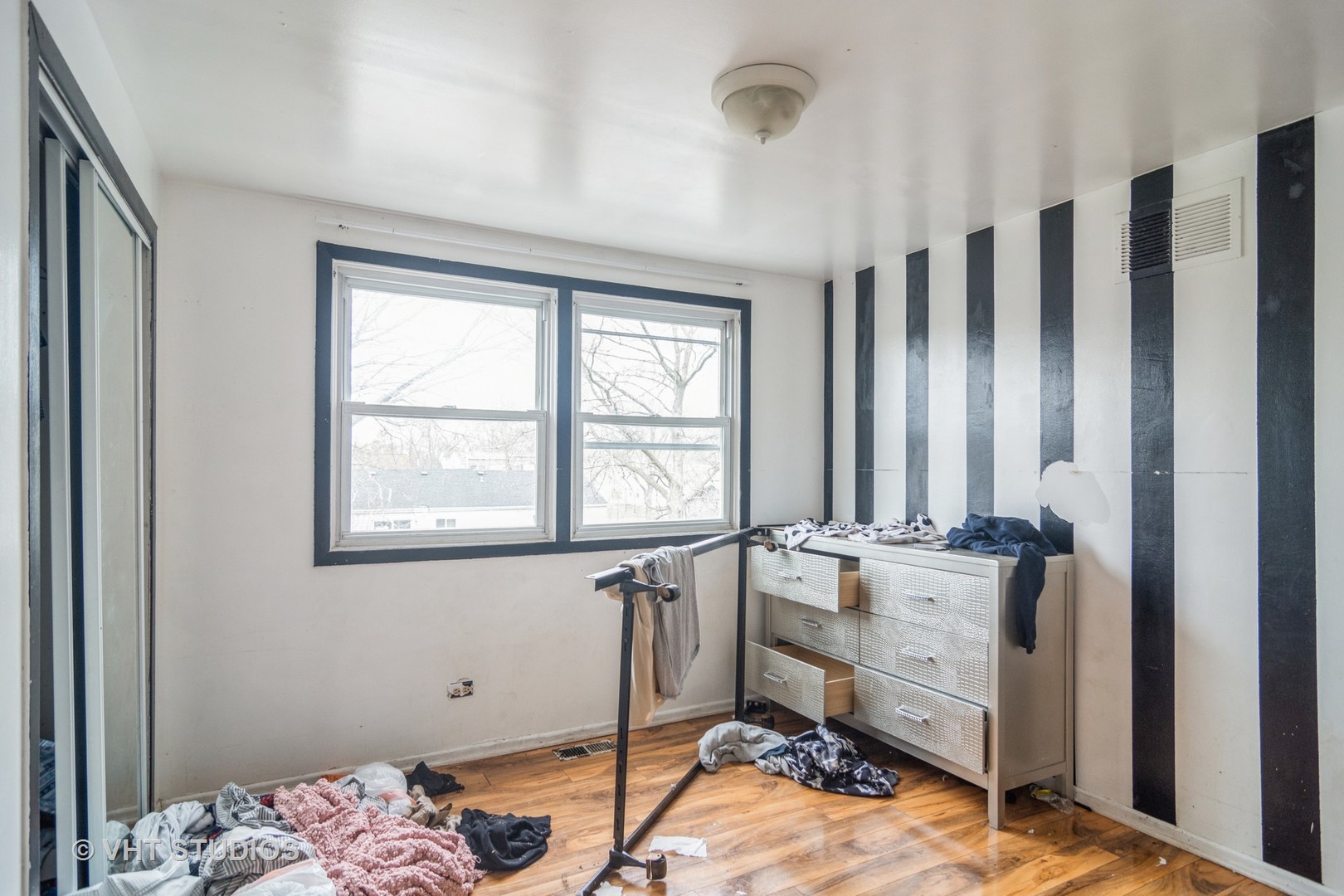 426 Argyll Lane Schaumburg, IL 60169 - Photo 12 of 28